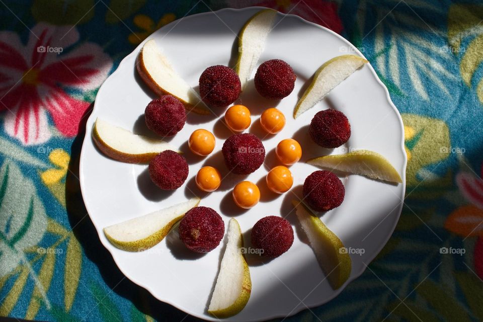 Plate with summer fruits