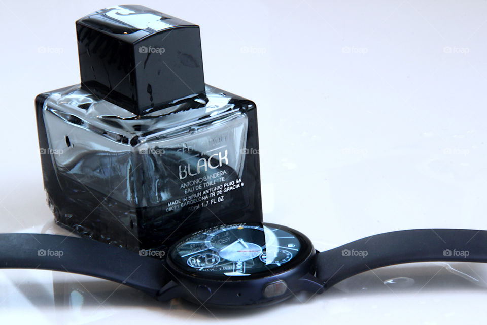 Perfume Seduction in Black Antonio Banderas, with samsung smartwatch watch