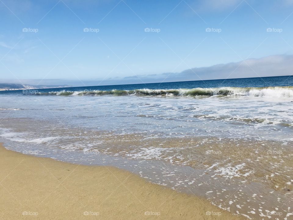 Beautiful ocean at Limantour Beach California 