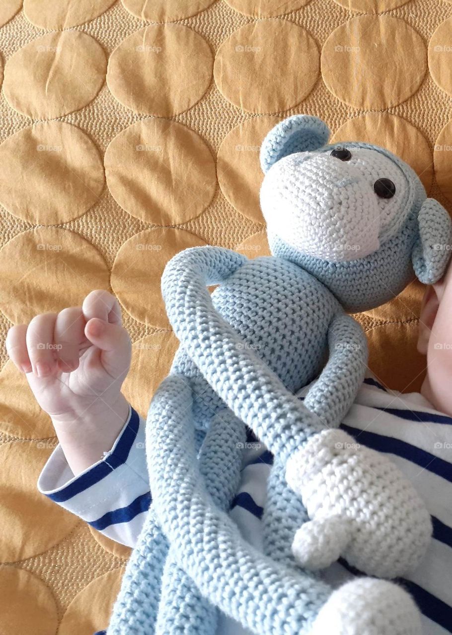 undling's stuffed animal