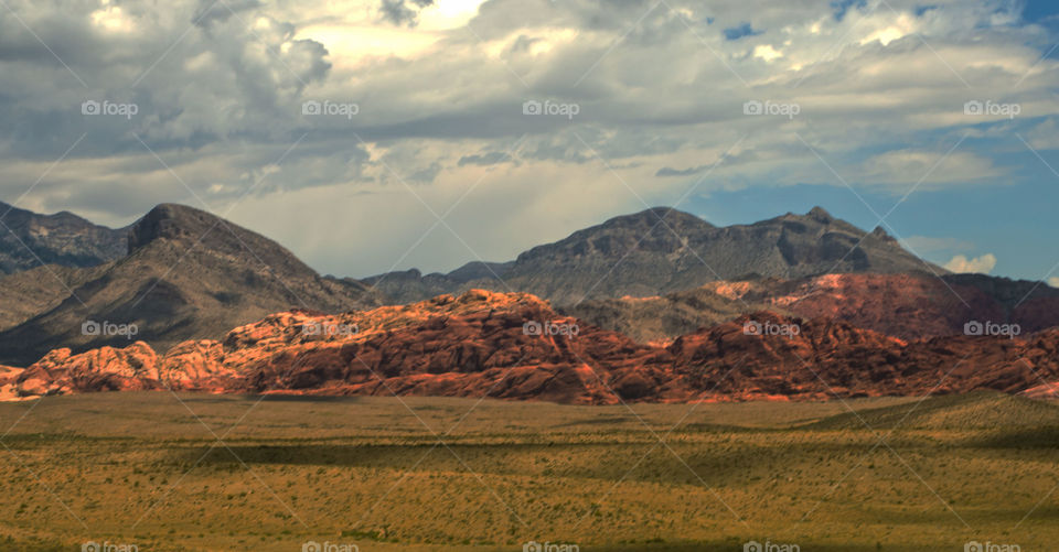 Red Rock Canyon , in MojaveDesert , near Las Vegas , Nevada .  