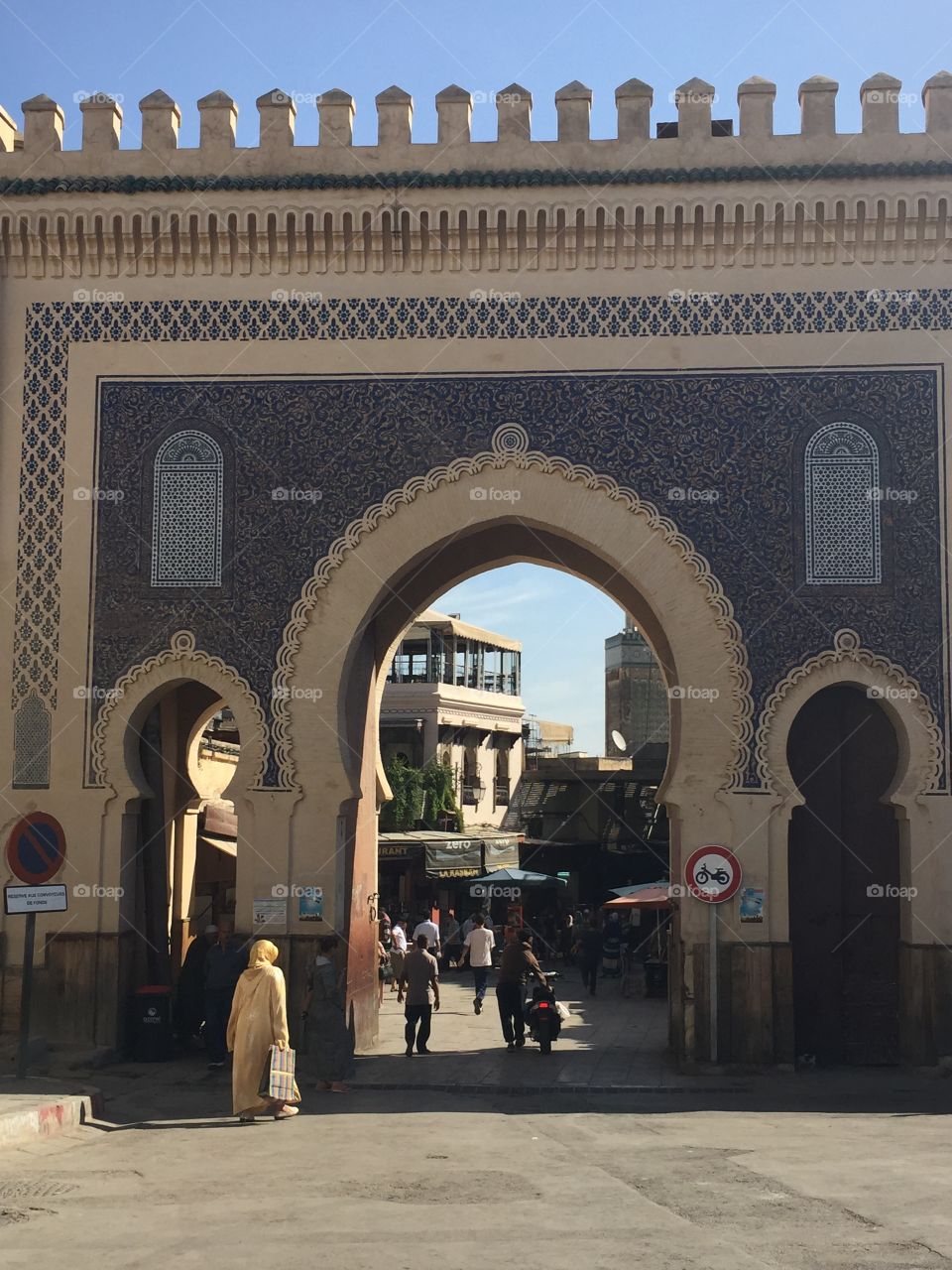 Entrada a la Medina de Fez, Marruecos