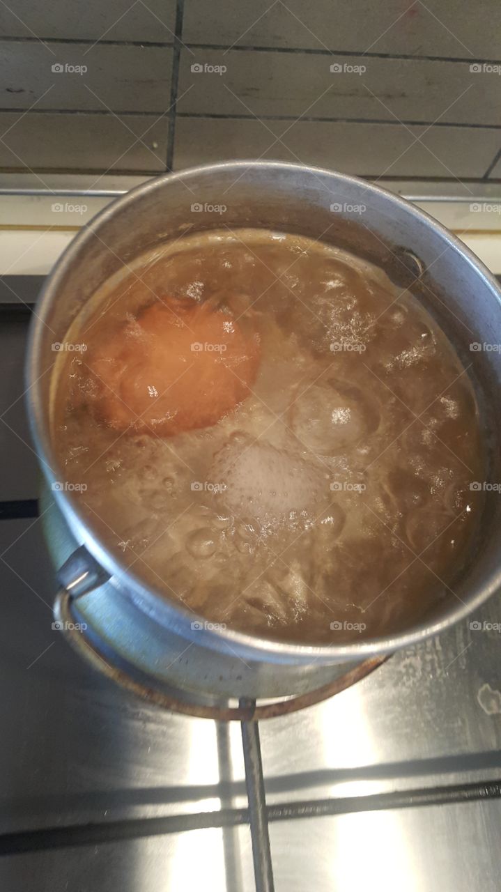 boiling egg