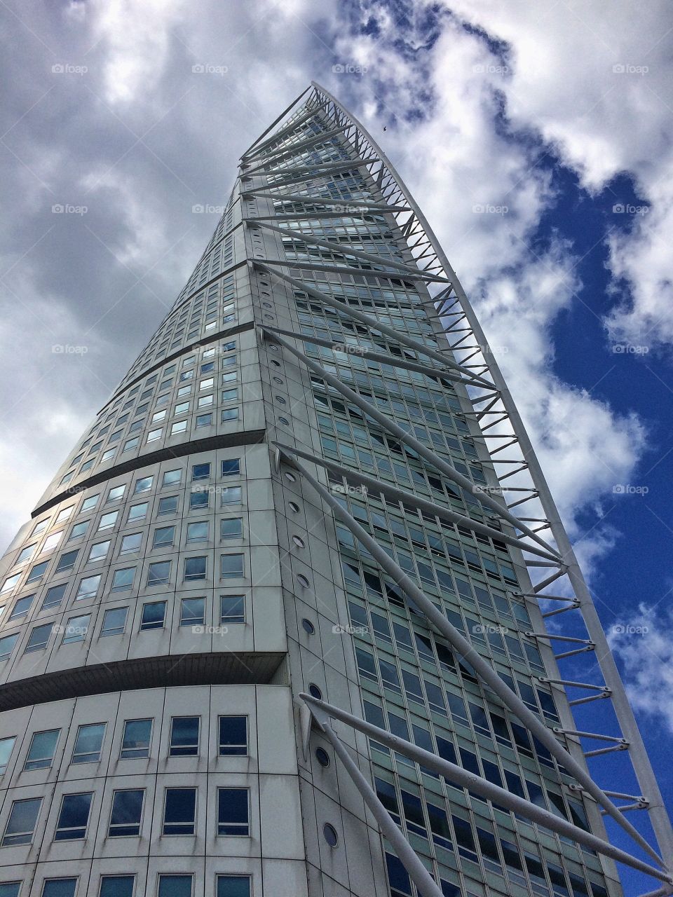 Turning Torso from underneath 