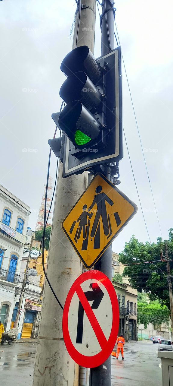 Placa e Sinalização