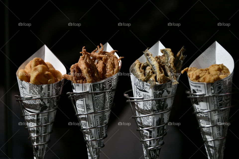 Pescado y pescado
Fish and fish