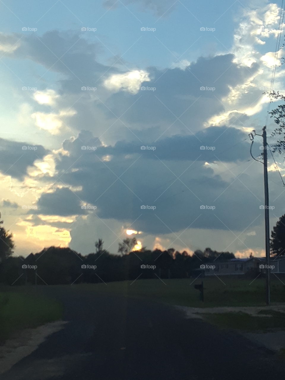 God paints an awesome picture