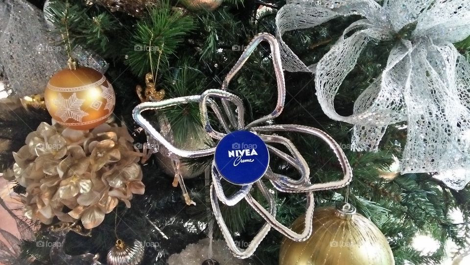 The Enchanted Holiday!  Merry Christmas With Nivea